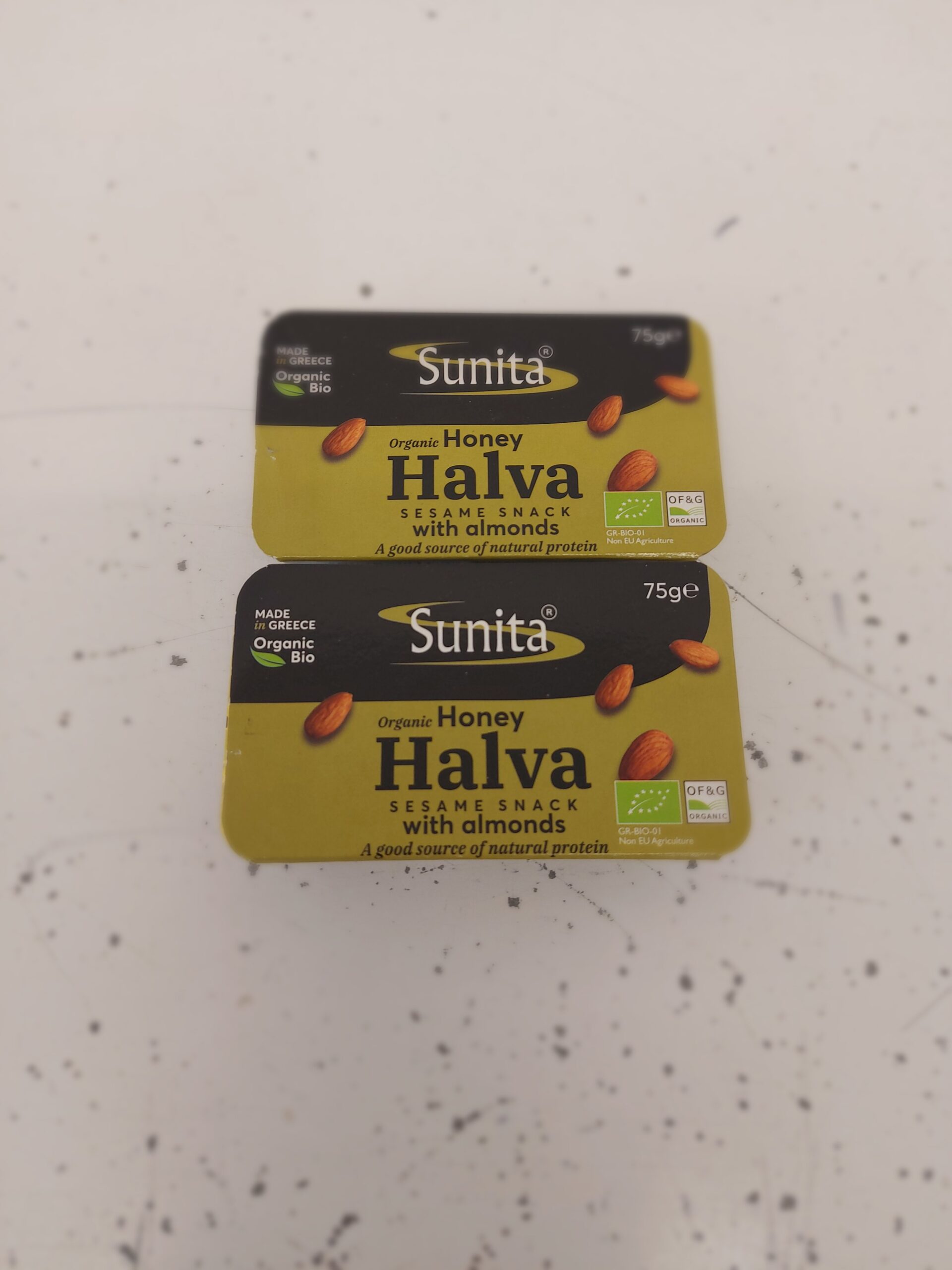 Sunita Halva tat-tork with Honey and Almonds 75g