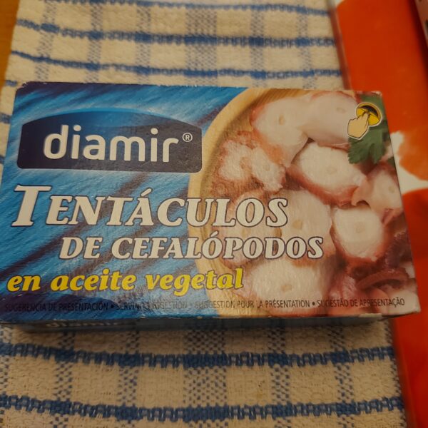 Cephalopod tentacles in Vegetable oil